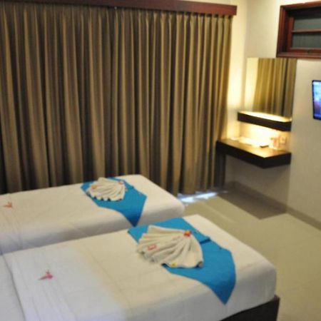 Akarsa Transit Hotel Sanur Exterior foto