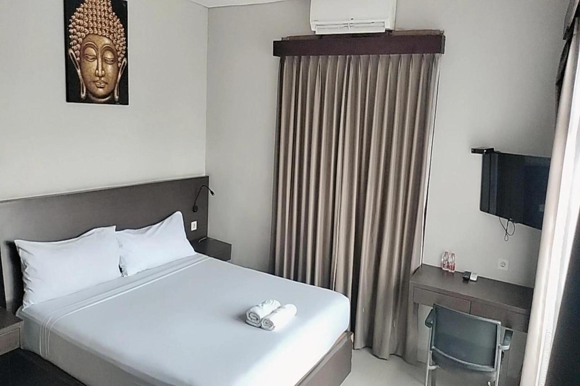 Akarsa Transit Hotel Sanur Exterior foto